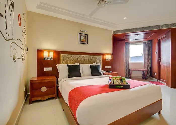 Metro Grand Hotel